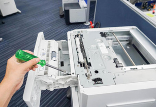 打印机维修的费用可以买半个机器？